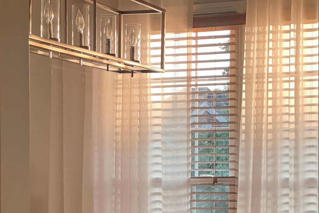 How to Choose Curtains for Your Living Room: 5 Mistakes to Avoid